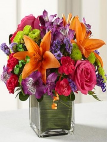D2-5189 The FTD Birthday Cheer Bouquet us74